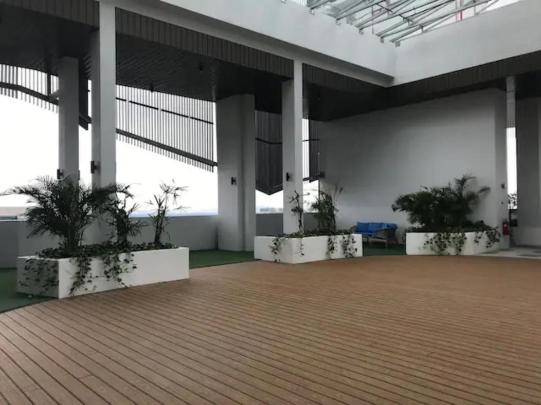 Almas Puteri Harbour Nusajaya Suite Room Exclusive Room 5 Min To Legoaland By Homespace Exterior photo